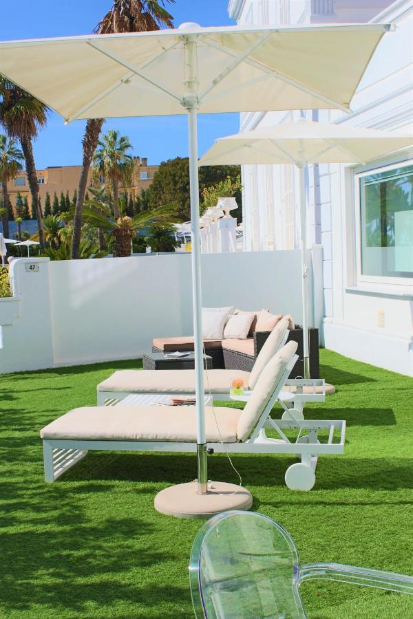 Luxury Hotel