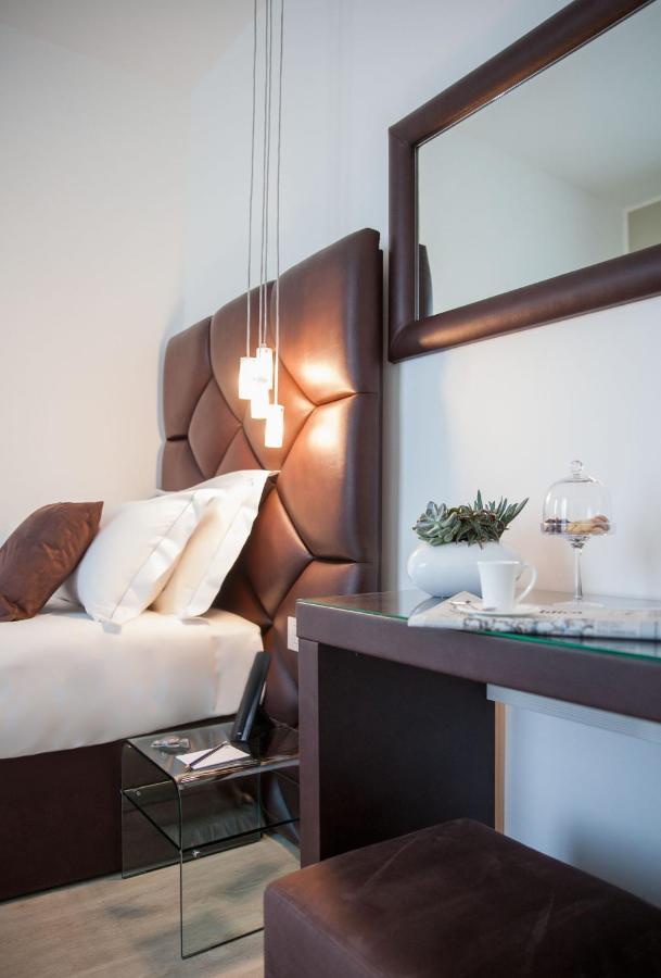 Luxury Hotel 3*