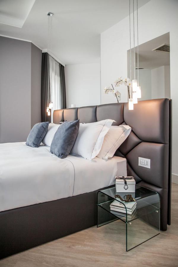 Luxury Hotel 3*