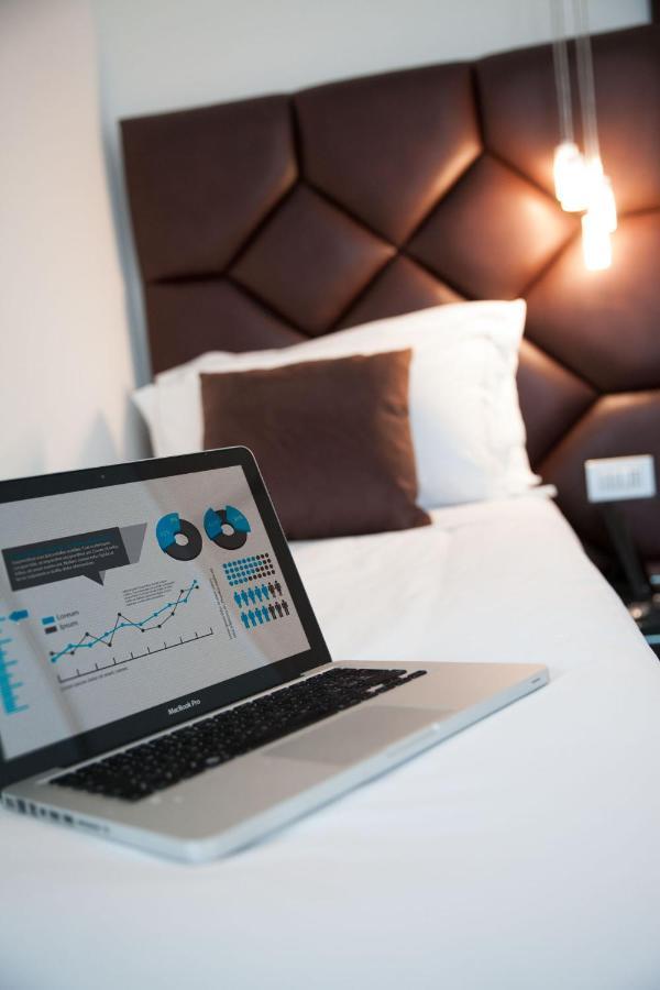 Hotel Luxury 3*